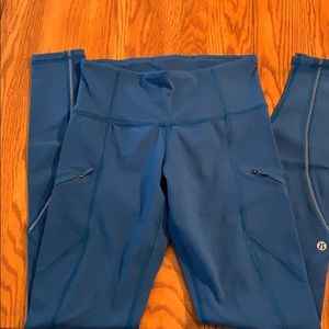 Lululemon WorkOut Leggings. Size 4